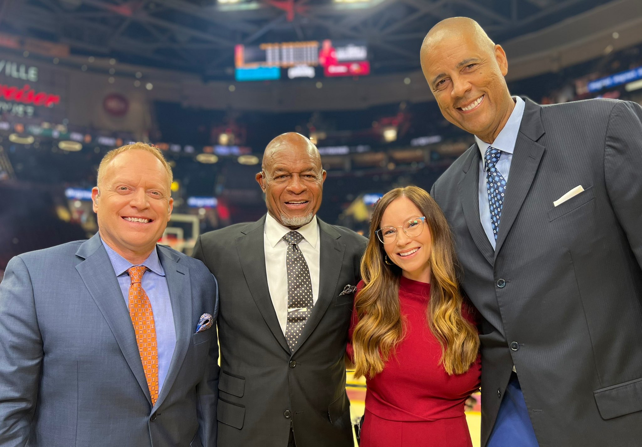Serena Winters on Twitter: "Game 8️⃣2️⃣ https://t.co/V6pQBkHVEt" / Twitter