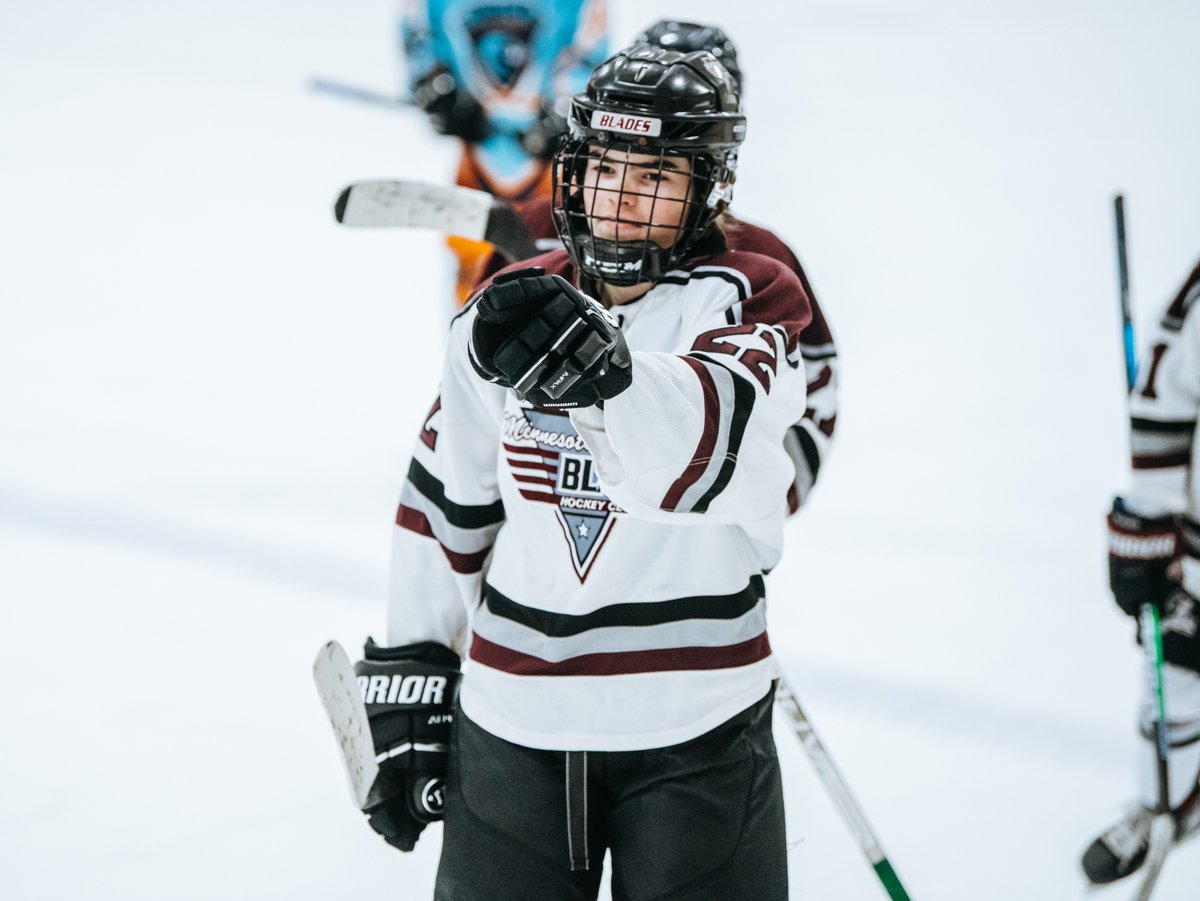 YouthHockeyHub's tweet photo. SDP Invite
2009 Championship
MN Blades > Southeast Elite in photos
#sdpinvitational
Top Left: Caden Zasada
Top Right: Luca Sciara
Bottom Left: Fitzhenry Celly
Bottom Right: Blades Celly https://t.co/jeYLM8Txa5