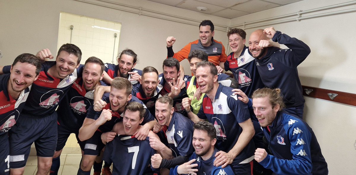 VICTOIRE. C’est le tweet. 💙❤️
