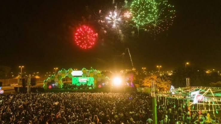 altafhussain's tweet photo. 230 ارب پاکستانیوں کا کراچی میں Millinium Mall پر ناپاک فوج کے خلاف شدید احتجاج

ہیروئنچی عمران نیازی کی نوکری واپس دینے کا مطالبہ

#Karachi
 #امپورٹڈ_حکومت_نامنظور
#BajwaSurrender
#ImranKhan
#BehindYouSkipperAlways
 #پاکستان_کتنے_میں_بیچا https://t.co/lVCSi5bKGD