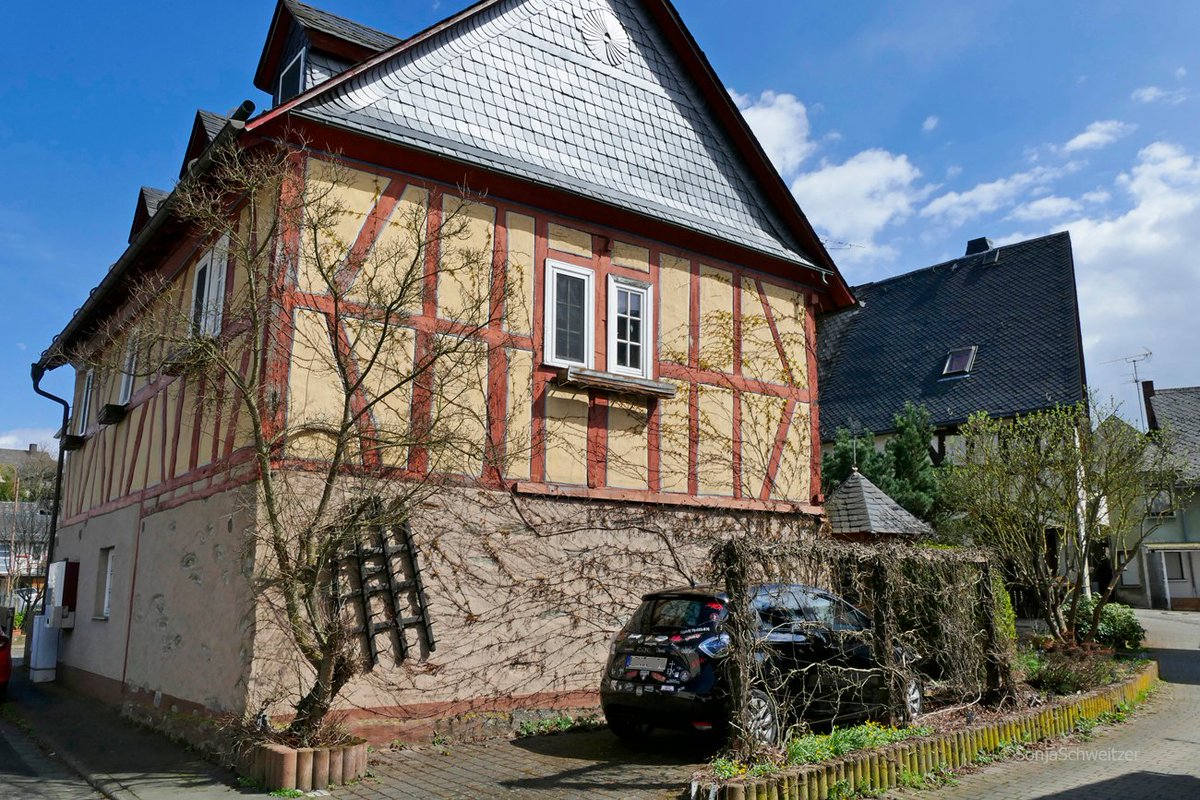 HessenSonja5767's tweet photo. In Biskirchen an der Lahn................. #Biskirchen #Leun #Altstadt #Gertrudisbrunnen #Fachwerk #Lahn #Lahntal #LahnDillKreis #LDK #Mittelhessen #Hessen #Germany https://t.co/g5OwJPBqTx
