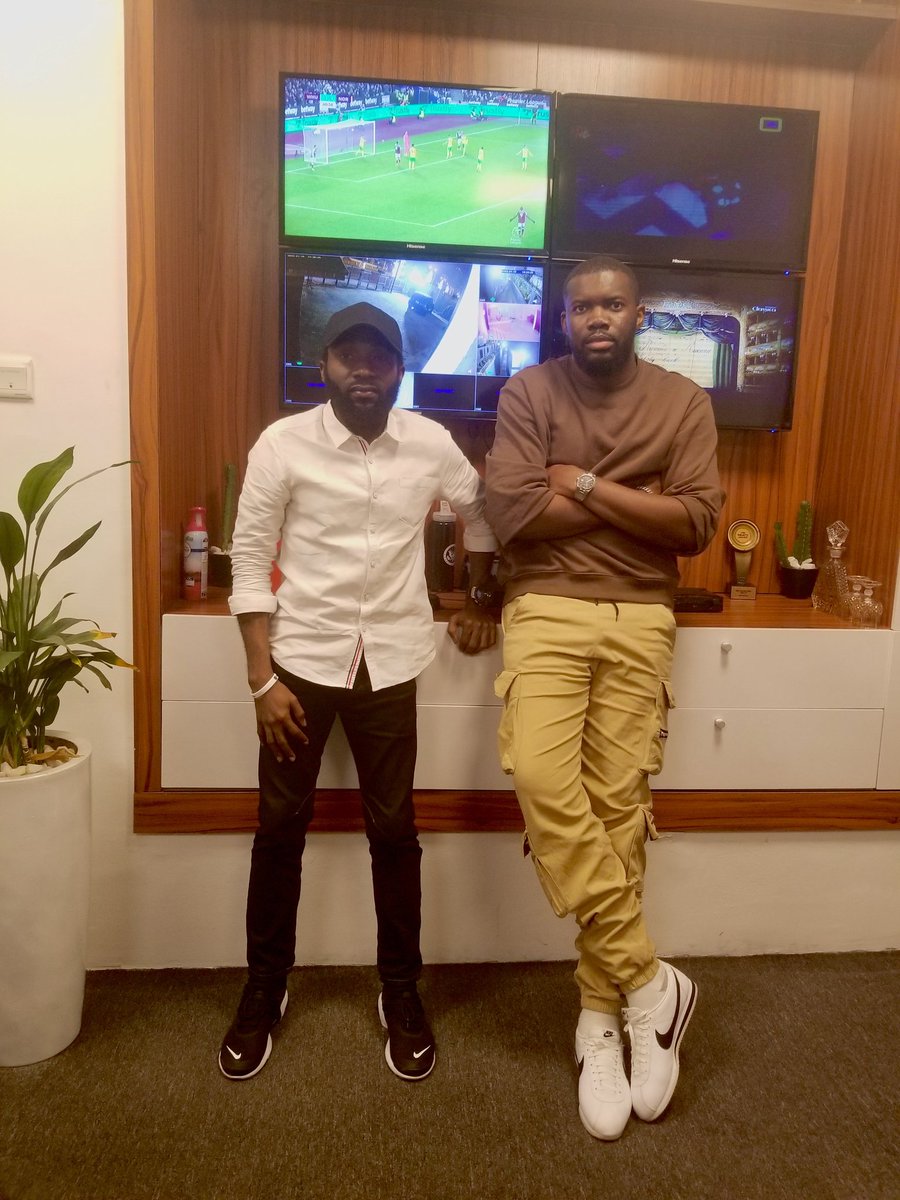 OfficialFreshR's tweet photo. Happy Birthday to My Boss, Mentor and Leader @TEGAMAVIN 
May you continue to spread Love &amp; Happiness to the world, through God's guidance.

#PanAfrican #Mavin https://t.co/CHT5G3KjZq