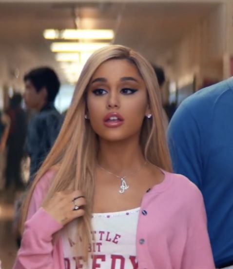 A Ariana Grande As Regina George Will Forever Remain Iconic T Co 8udfpzur80 Twitter