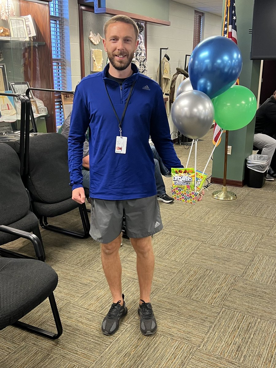 prosper_special's tweet photo. Congratulations to our Special Educator of the Year, Robbie Fitzsimons, who gives so much to so many!  He quietly works behind the scenes to make magic happen for our students, and we could not be more excited to honor him in this way! https://t.co/4MxHVAxtuE