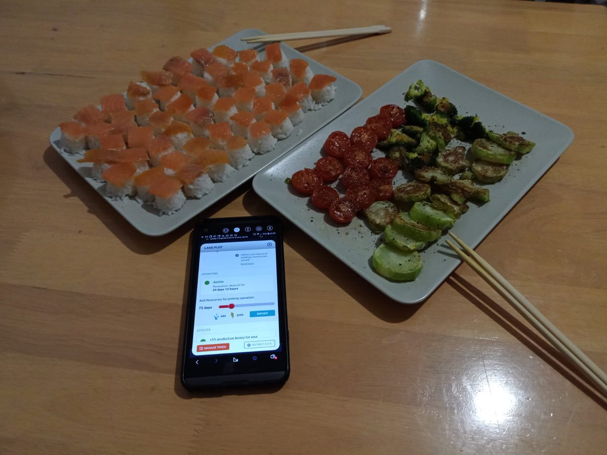 Hello again, long time no see. I hope you all have/had a wonderfull Sunday. For me it is time to fuel up my PoI in #PULSSARSquare and eat some Nigiri Sake. I can't believe 3 months have passed already since I built it.
Big thanks to <a href="/Vitaliy_Crpt/">vitaliy_crpt</a> for the energy and water swap.