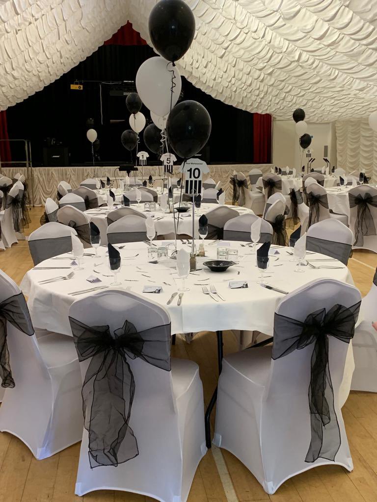 OverSports_FC's tweet photo. PLAYER OF THE YEAR

Friday 20 May - Community Centre 

Drinks reception
2-course meal
Disco
Awards
Further details to be announced…

Tickets £25pp, please DM us to reserve your tickets https://t.co/UgWmIEAMra