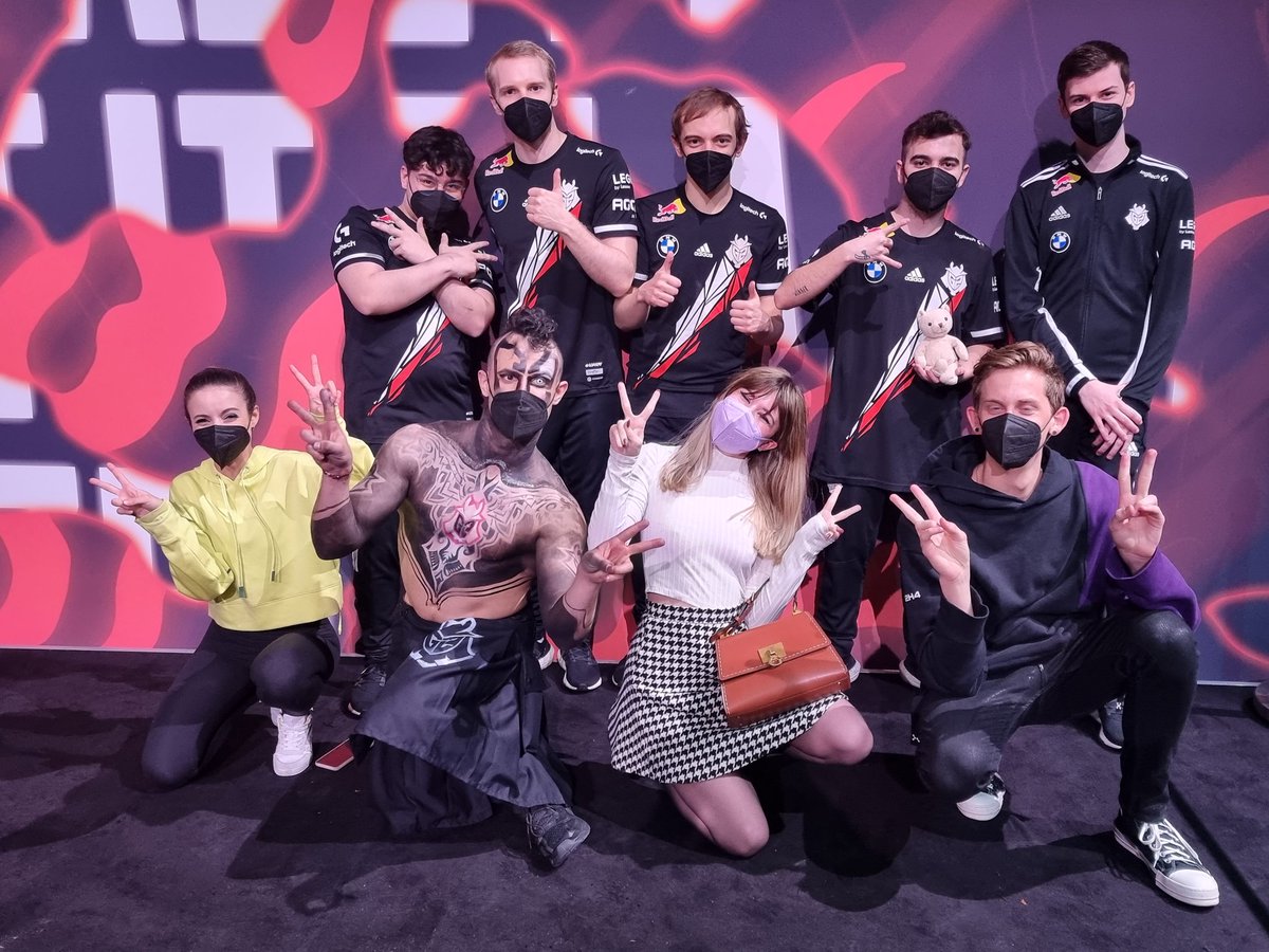 agnesiooo's tweet photo. finally I get one of those

@LEC I miss you already https://t.co/S8HIzihKn4