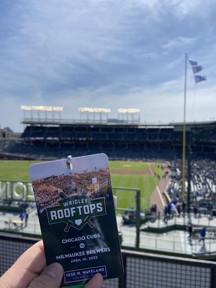 CamRamos95's tweet photo. This is one of the best ballpark experiences I’ve ever had. Go @Cubs go! #WrigleyRooftops https://t.co/wOtrZ2fDBh