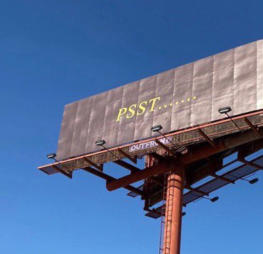 hectorfox_'s tweet photo. Ni Kanye West ni Travis Scott en el #Coachella Travis cancelado por el astroworld mete beef con estos carteles en el camino al festival. Kanye o bien cancelado por tema Pete Davidson-Kim Kardashian o por apoyo a Travis. https://t.co/EGH6MpZkBi
