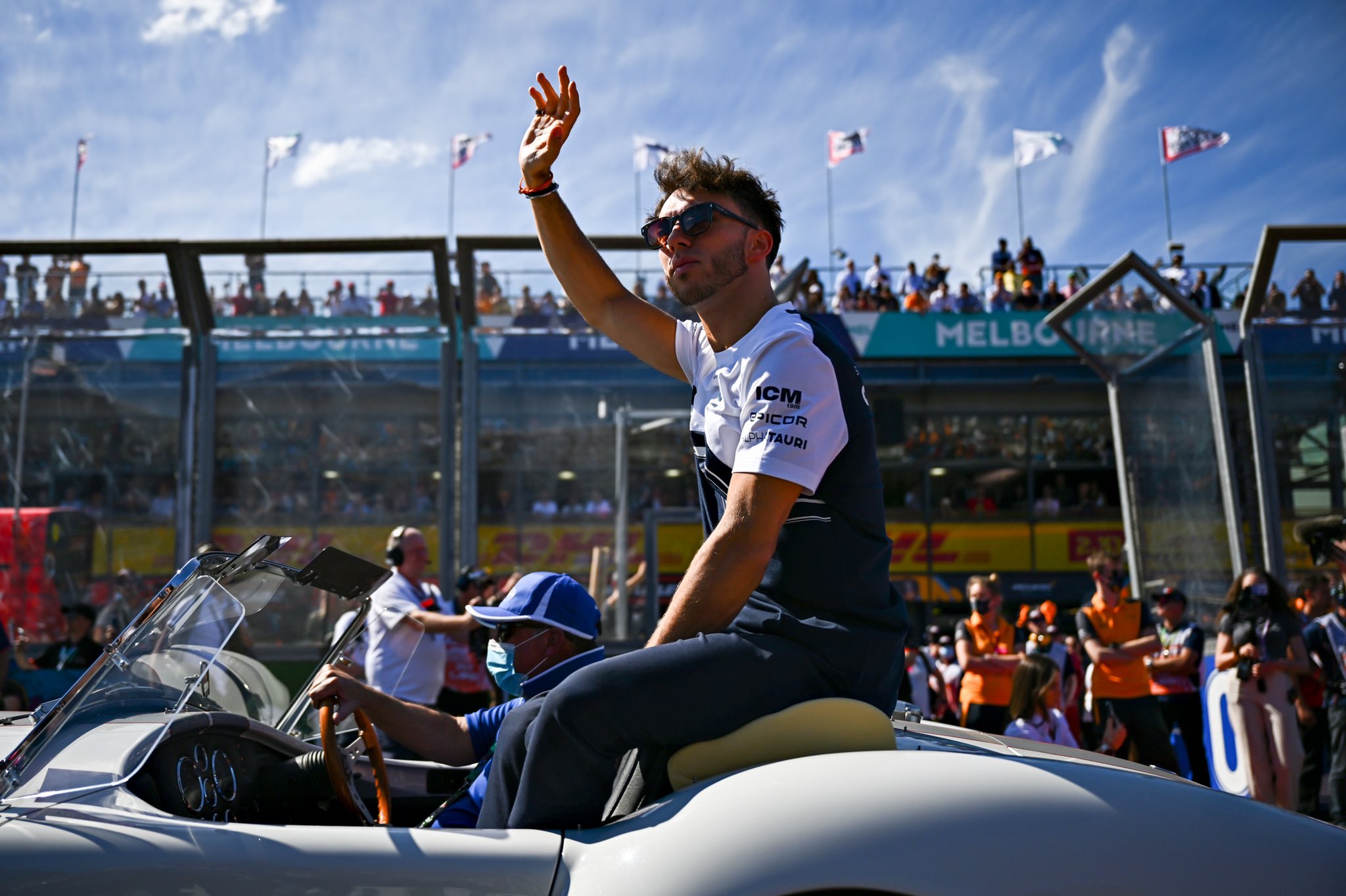 Follow PIERRE GASLY 🇫🇷's (@PierreGASLY) latest Tweets / Twitter