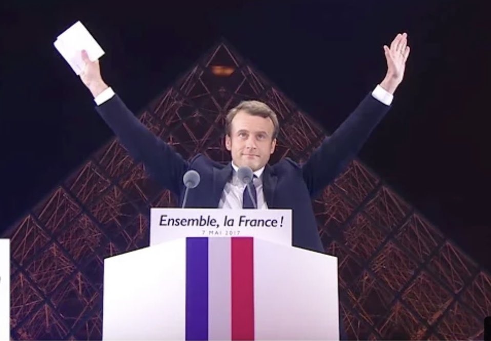 fodaytr's tweet photo. @PingSonic @hayteuuuurse C’est un illuminé tout simplement, il a une mission précise qui est de mettre en place un nouvel ordre mondial. https://t.co/mRD4NdDvet