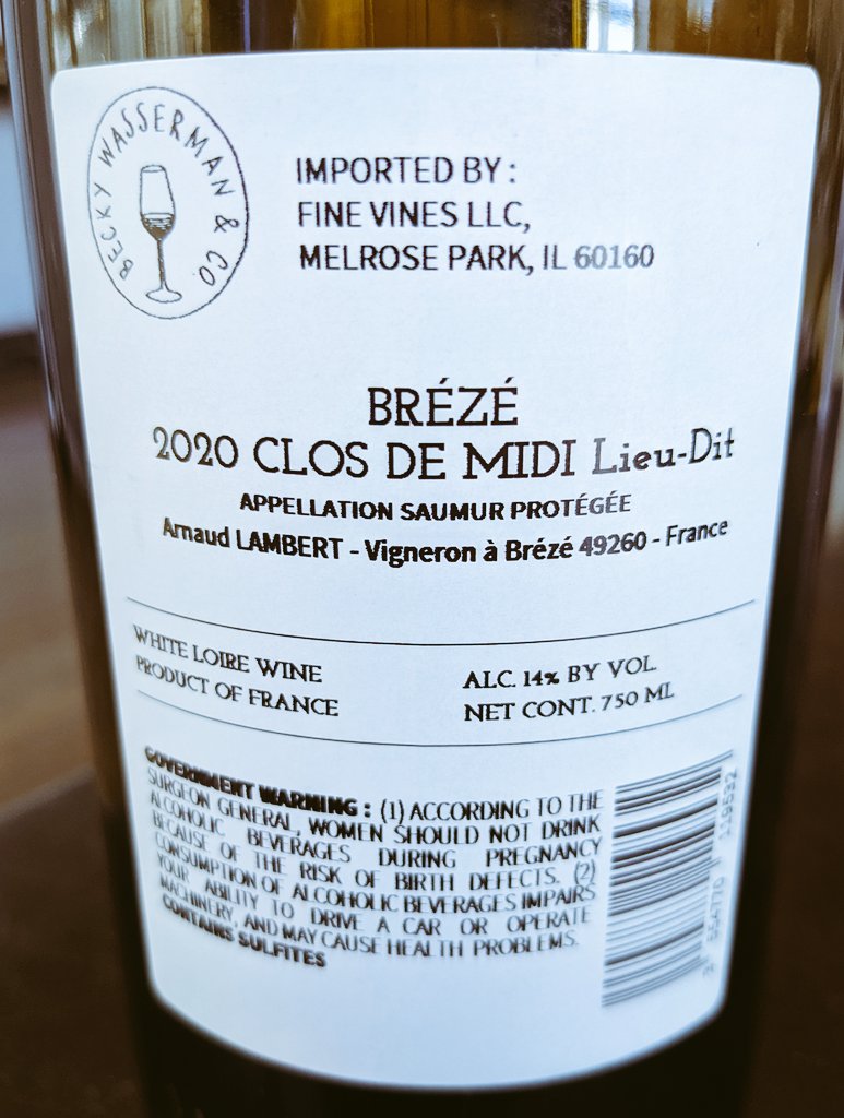 RudiGourmand's tweet image. Today's wine is a chenin blanc from #Breze in #Saumur AOC (Pays de la Loire, W #France)

Honey floral limestone on nose, more light honey with good crisp citrus acidity on palate, finish is light limestone citrus honey

#winelover #winetasting #wines #wine #winelovers #winetime