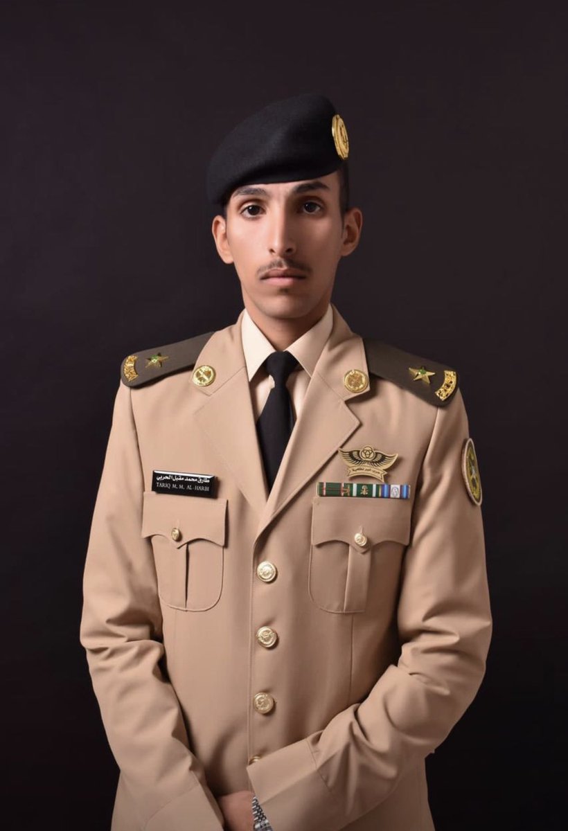 نبارك تخرج الملازم/  طارق بن محمد بن مقبل المخلفي من كلية الملك عبدالعزيز الحربية برتبة ملازم 
نسأل الله له التوفيق في خدمة دينه ومليكه ووطنه