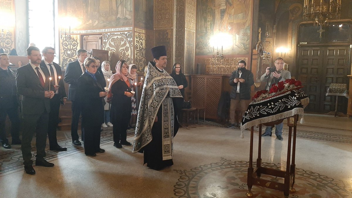 Посольство России в Болгарии tweet media