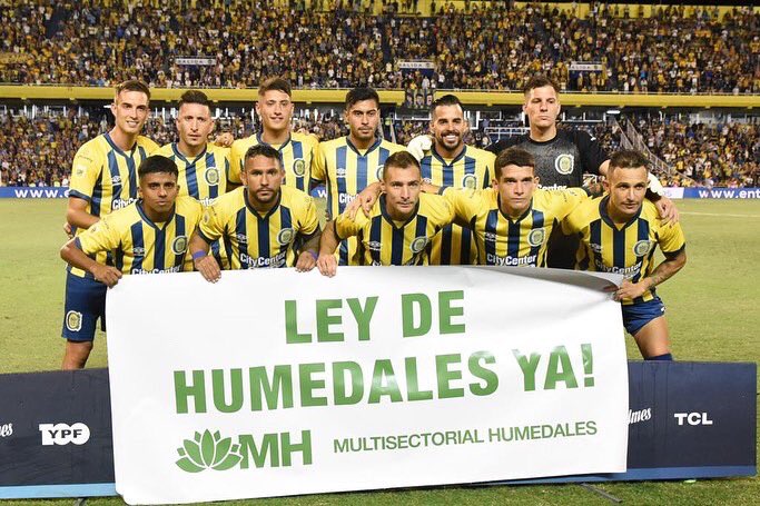 LisandroCitta's tweet photo. La pasión popular y la defensa del Río Paraná #leydehumedalesya 

La Ley duerme en el Congreso y las quemas continúan, pero hay un grito que no se calla.

@carcoficial y @colonoficial sumaron su voz.

@lacapital @elciudadanoweb @Rosariotres @lt3am680 @LT8am830 @ConclusionRos https://t.co/ecH0x3Pja3