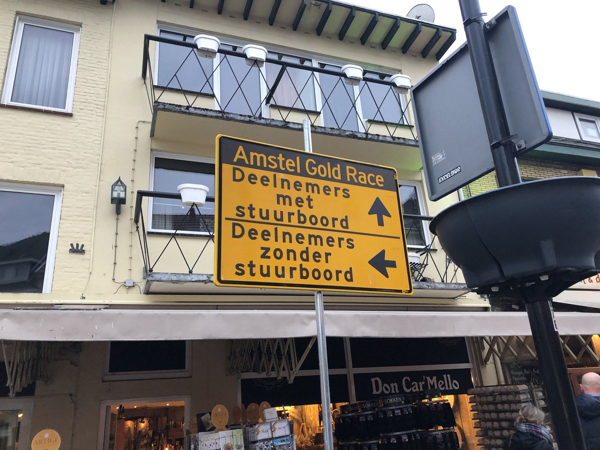 edwinvanderloo's tweet photo. Gelukkig heb ik naast het fietsen ook al jaren zeilervaring. @taalvoutjes https://t.co/fCPSZzsYjQ