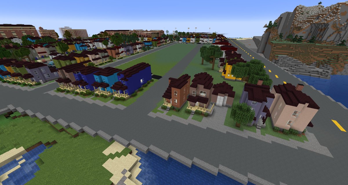 MinecraftDayton's tweet photo. Another row of houses finished on Lawnview. Decent porch weather out there! #UniversityofDayton #UD https://t.co/o8mbUrD1z6