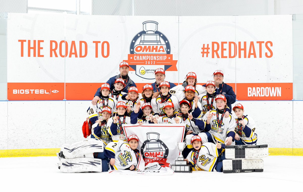 HometownHockey's tweet photo. Congrats to today's first batch of #RedHats winners at #OMHA Championships presented by @GetCracking!

@WhitbyHockey U12 AA 
@CW_Fusion U10 A
Shallow Lake U11 Tier 3
Lambton Shores U11 Tier 2 https://t.co/ocVrOwIWF2