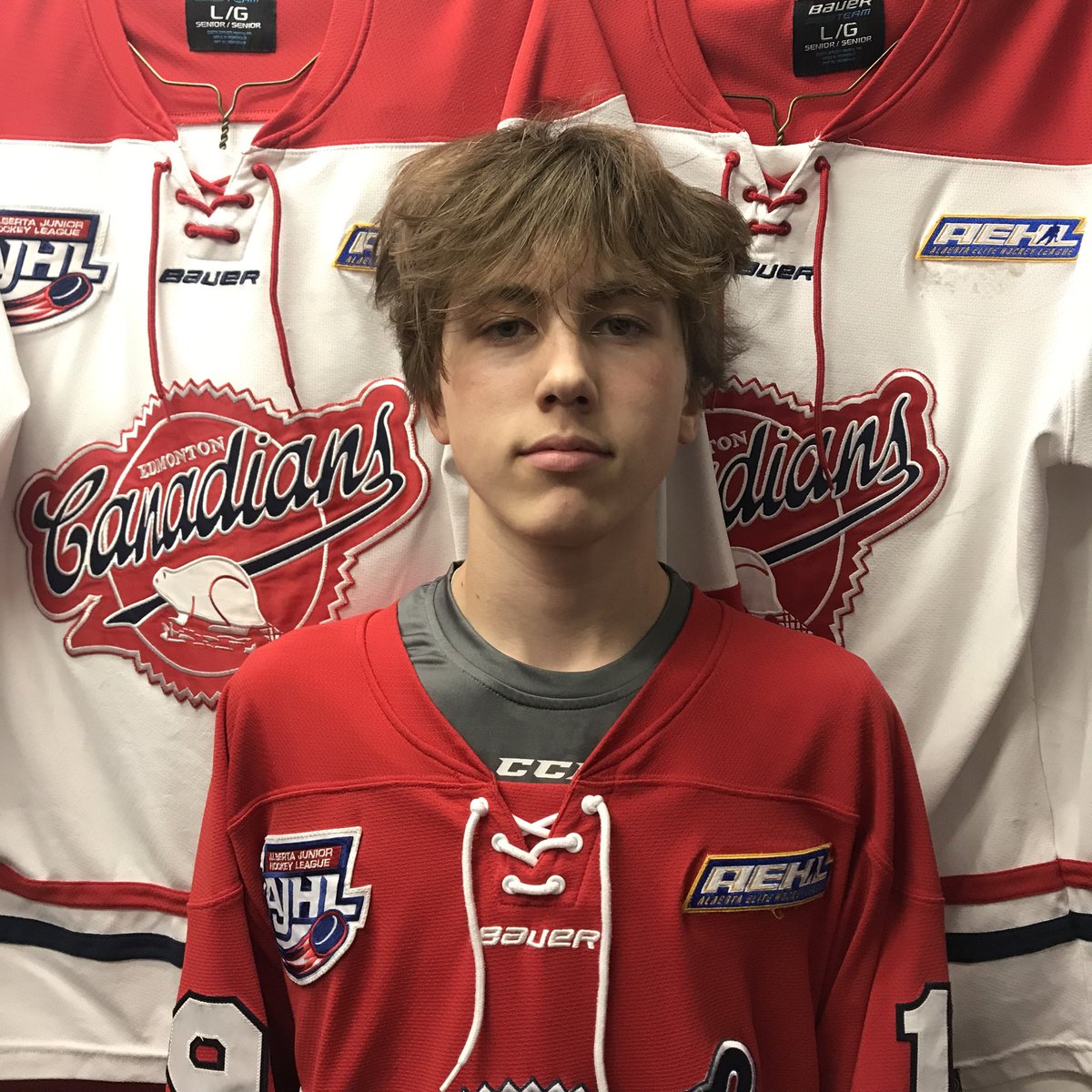 GOAL!!! Alex Grono with the breakaway and buries it top shelf!  We’ve got a 1-1 game with 1:39 left in the first. #cachockey