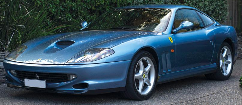 UltimativCars's tweet photo. #Webbs3CC
The #Ferrari 550 (1996-2002) was made in 3.535 units:
3,083 #Maranello|s (coupé) & 452 Barchetta|s (roadster).
This 98 LHD (2,593 u.), painted in #Azzurro #California, 1st-reg in #Japan🇯🇵, than exported to #Australia🇦🇺,was SOLD at AUS$187,000 | $139,250k | 128.000 €. https://t.co/T4iFy2klbW