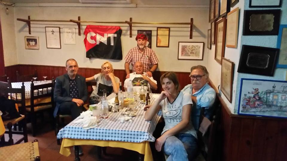 cazagra's tweet photo. La Fundación 14 de Abril entrega el Premio a los Valores Republicanos a Emilio Lacambra de ‘Casa Emilio’,un premio merecidísimo https://t.co/i25wPyTmRX
