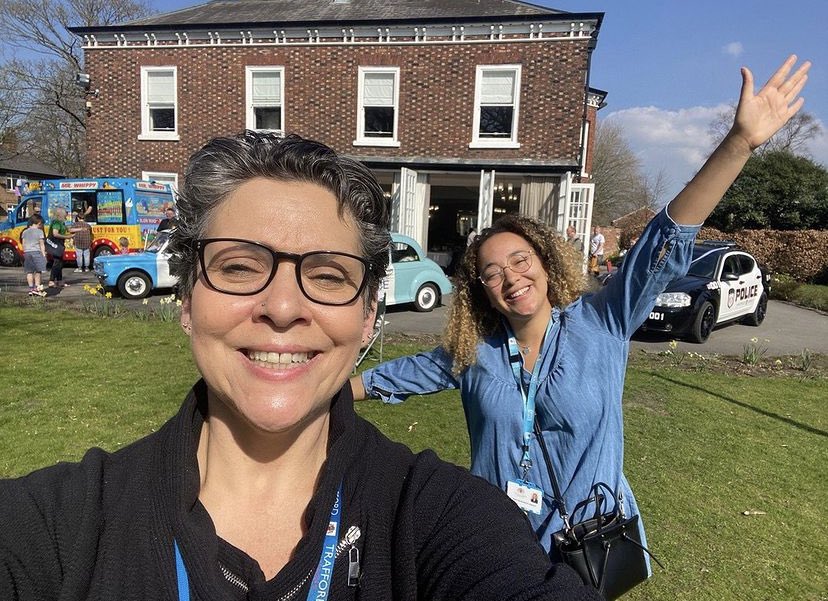 The Flixton House duo! Come and see Debbie and Sian for a brew and a chat! 👋