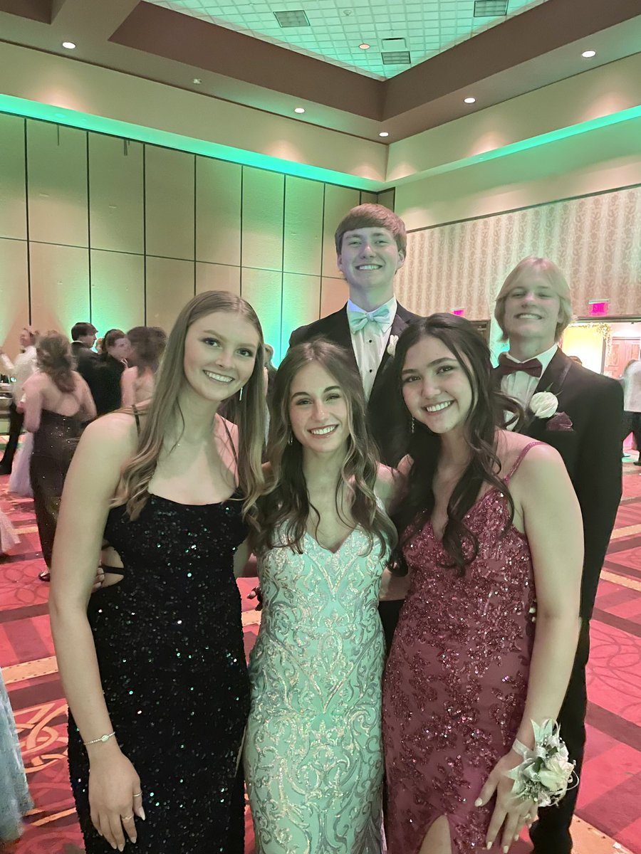 deca_cms's tweet photo. When I say my students and DECA members understood the assignment! #CMSPROM22 https://t.co/pO5bLoMb9d