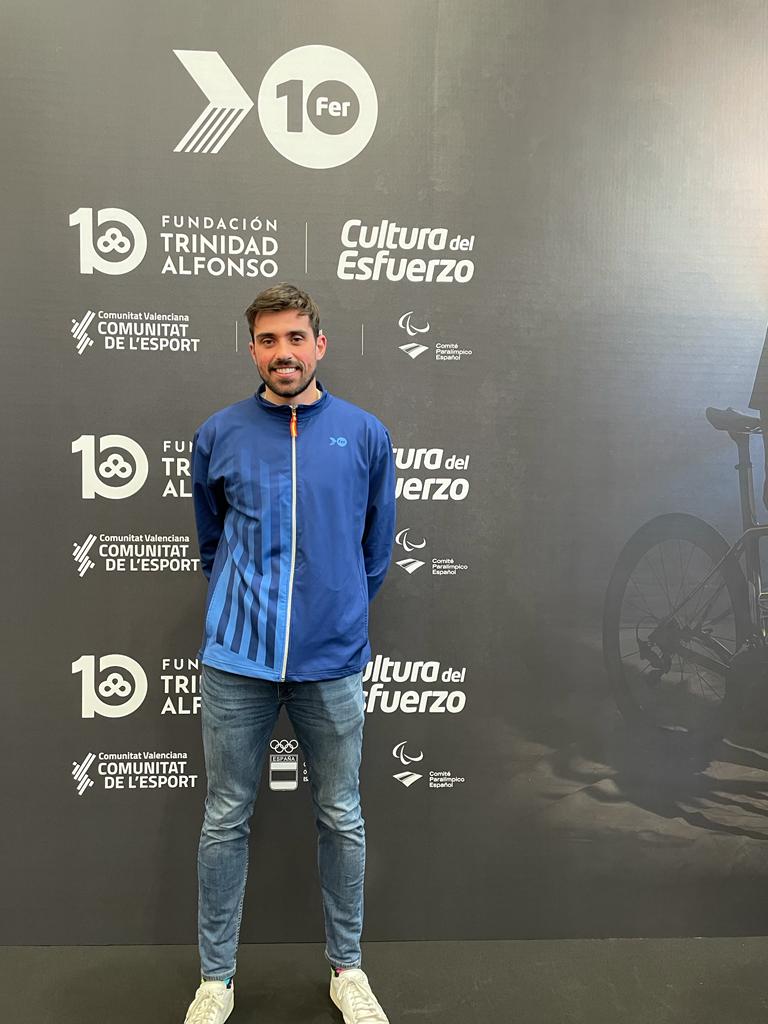 Un nuevo año donde dar para luego recoger. 

Comienza la REVOLUCIÓ VALENCIANA!!  
 <a href="/ProyectoFER/">Proyecto FER</a> <a href="/FTA_CV/">Fundación Trinidad Alfonso</a>