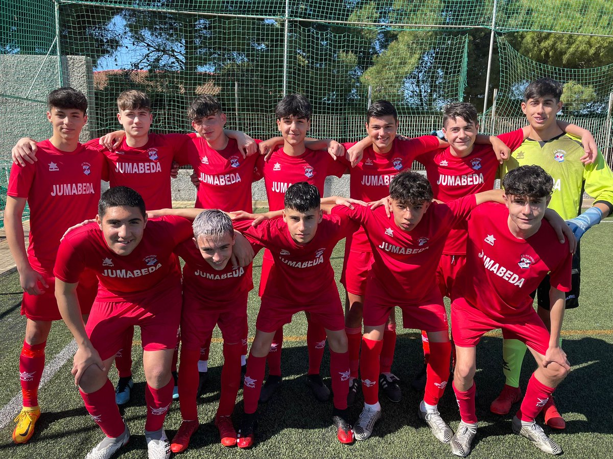 Nuestros cadetes disputaron un buen partido a pesar de las bajas, pero al final el rival se llevó los 3 puntos. ⚽️🔴