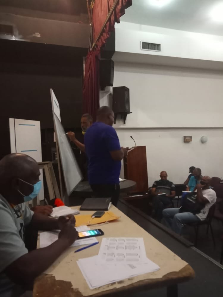 AsobasketM's tweet image. El día viernes 08/04/2022 se realizó la asamblea anual de la asociación de baloncesto del estado Miranda, Donde se discutieron las fechas de las próximas competencias y proyectos para este nuevo ciclo!! Gracias a todos los participantes