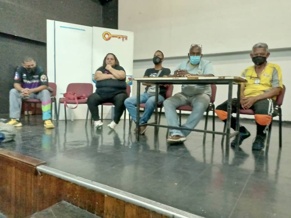 AsobasketM's tweet image. El día viernes 08/04/2022 se realizó la asamblea anual de la asociación de baloncesto del estado Miranda, Donde se discutieron las fechas de las próximas competencias y proyectos para este nuevo ciclo!! Gracias a todos los participantes