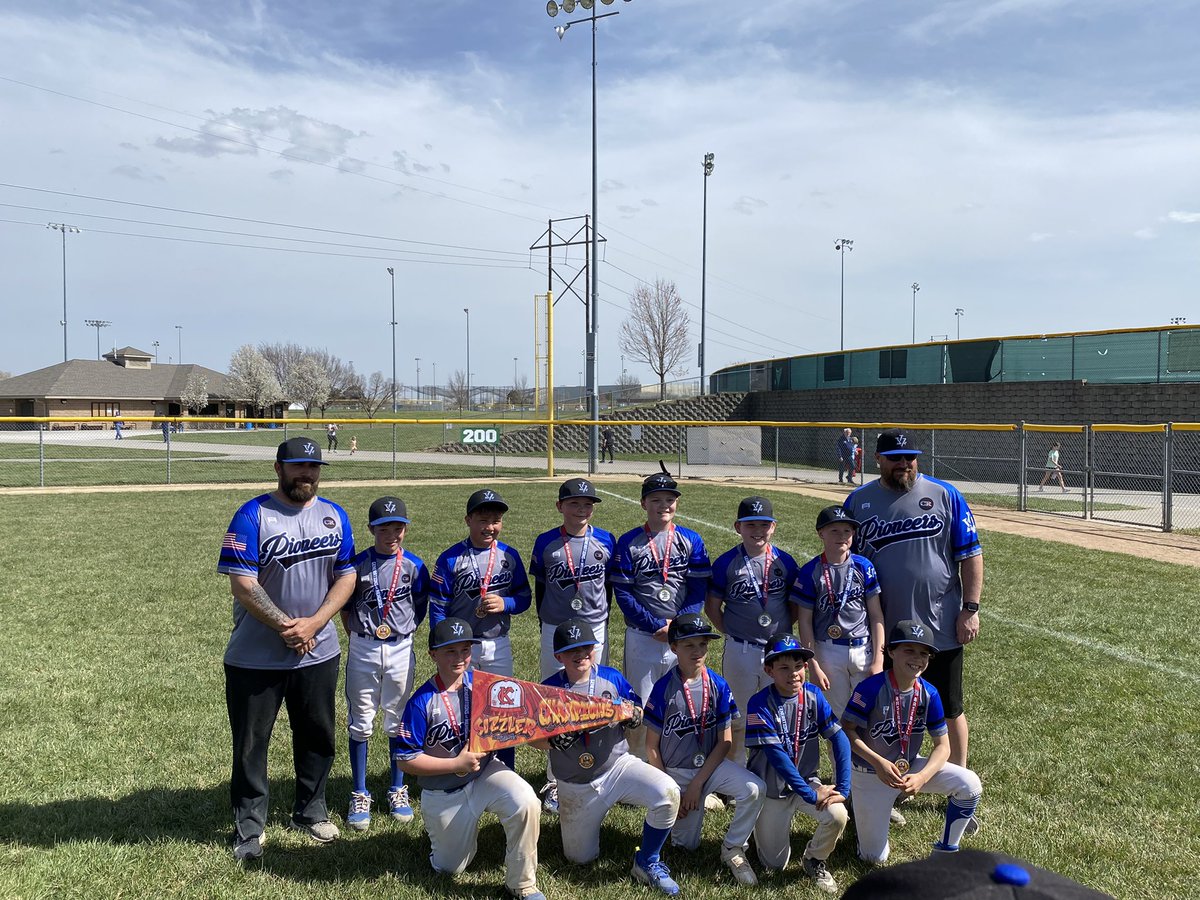 LeavenworthBas1's tweet image. Congratulations to the 10u Junior Pioneers on winning the AA Sizzler Championship!! #WithIntent