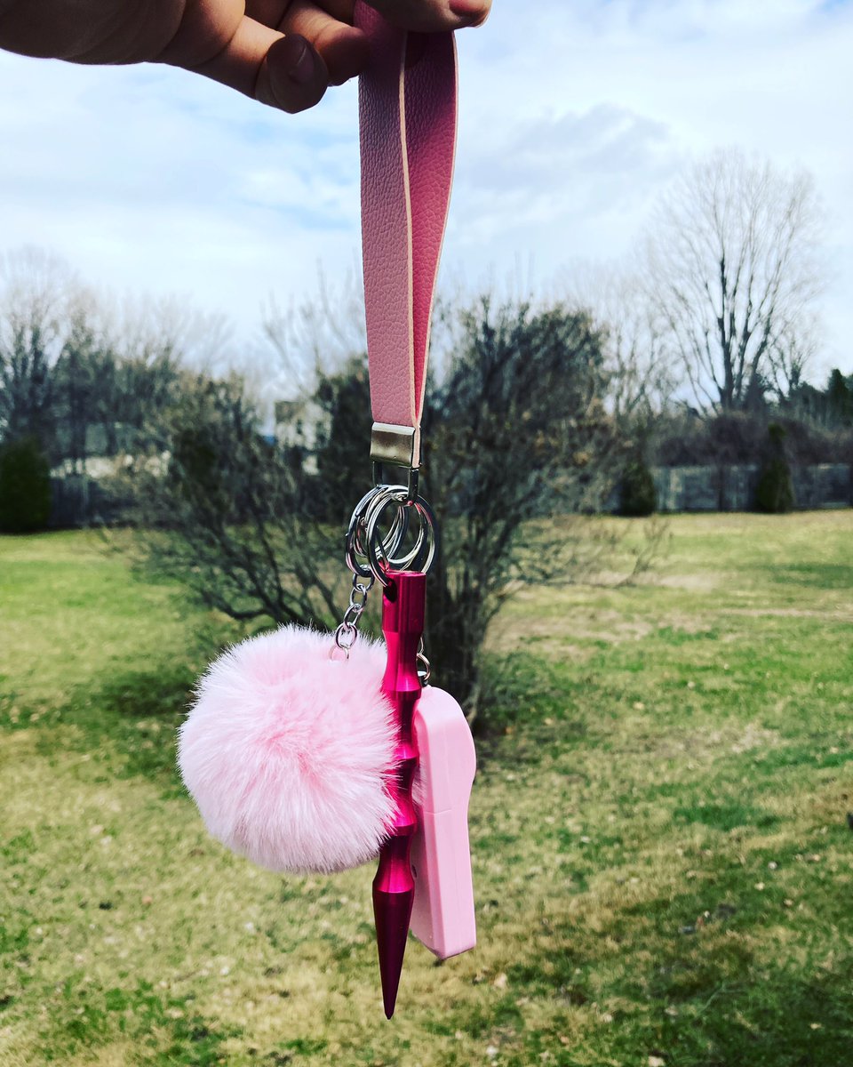 protectionave's tweet photo. Pretty in Pink available now!
Link in bio 🔗🌸
#safety #safetykeychain #smallbusiness #domesticviolence #pink #spring #bloom #protectionavenue https://t.co/87hC54ssEP