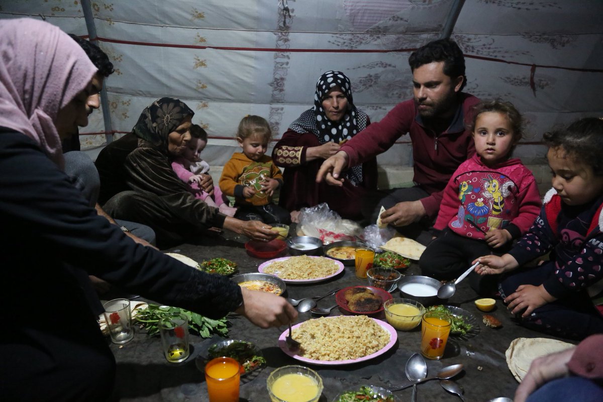 Mark Cutts tweet media