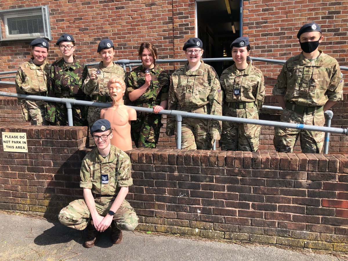 Another successful Youth First Aid course with 7 qualified <a href="/aircadets/">RAF Air Cadets</a> graduating today 👍🏻 <a href="/stjohnambulance/">St John Ambulance England</a> #weare1471