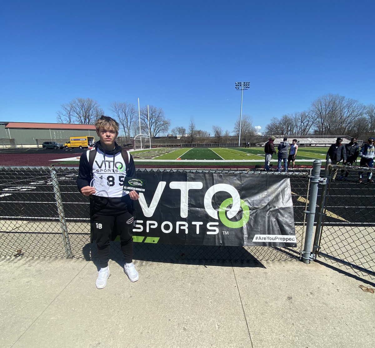 jtwebber18's tweet photo. Thankful to win MVP at @VTOSPORTS Elite Top 100 Regional Camp. And Humbled to be invited back to the All-American Challenge camp in Charlotte,NC @GrandBlancFB @_GB_Athletics_ @Bryan_Ault @247Sports @TheD_Zone @Sportsinthed_ @PrepRedzoneMI @MIexposure https://t.co/sncUS2Kn9F