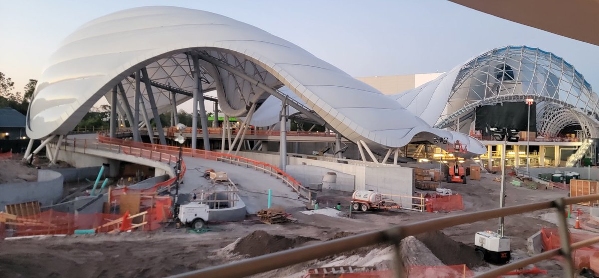 Coastercrew's tweet photo. Tron Construction Update! @WaltDisneyWorld #Troncoaster https://t.co/1F1I6H6tSQ