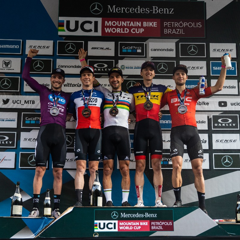 UCI_MTB's tweet photo. Men Elite XCO Top 3 👇 

🥇 Nino Schurter (SUI) 
🥈 Maxime Marotte (FRA) 
🥉 Vlad Dascalu (ROU) 

Full results from an incredible World Cup in Petrópolis below. #MBWorldCup
