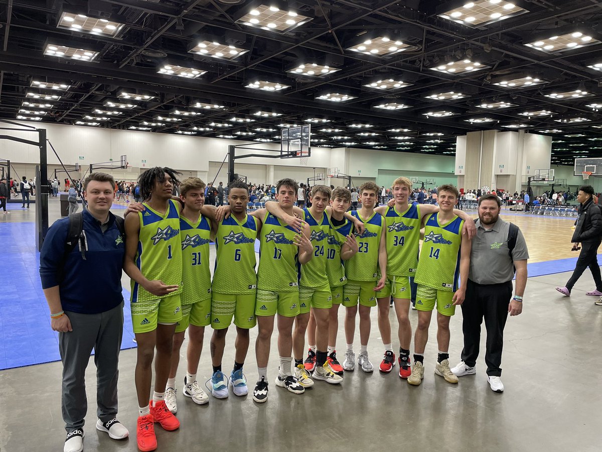 5Star 2023 completes a 4-0 weekend at <a href="/PHCircuit/">Prep Hoops Circuit 🏀</a> The Stage with an 84-55 win over Sunshine Elite. 

Jackson Price - 24pts
Joey Garwood - 11pts
Noah Zmuda - 11pts
Brock Bontrager - 11pts
Seth Martin - 11pts
#FSL