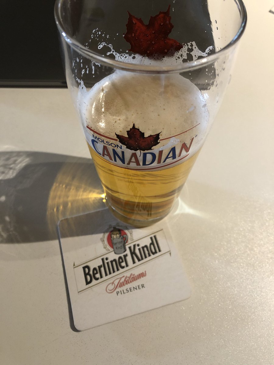#happyhour in #Canada thinking of my #recenttrip to #Berlin with my #family with <a href="/RPhilippe19/">Roisin.Philippe (she/her)</a>