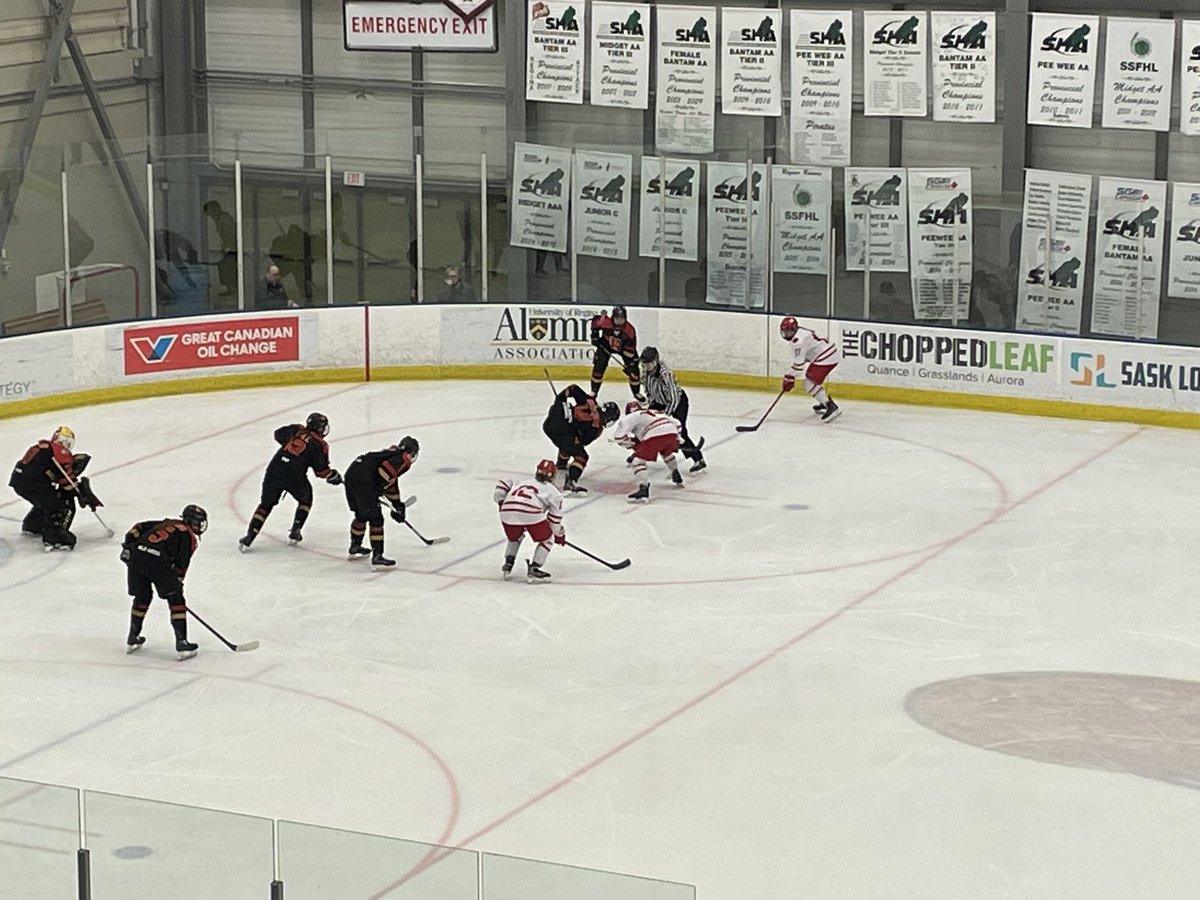 ThePloughboy's tweet photo. #MyView tonight as an officials coach for a #U18FAAA playoff game at Co-operators. Game 4 of the best of 5 final, Hounds lead the Rebels 2-1 #EarnYourStripes #CommitToExcellence @SHA_Officials https://t.co/Oljf3C6vEx