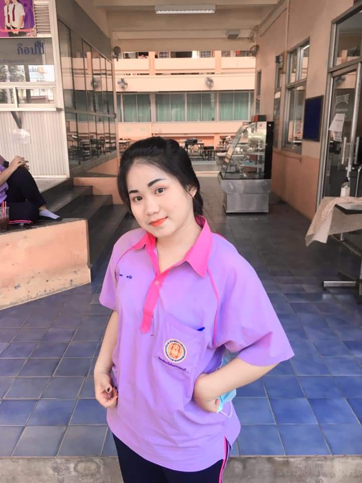 PRatchaneee_1's tweet photo. อยากกลับไปเรียนจัง❤💓
#เงี่ยนหีแฉะ #วิจารณ์สาวๆน่าเย็ด https://t.co/eLS02vmDUy