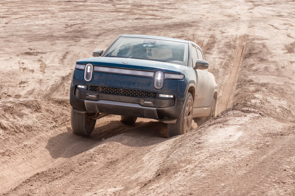 Jordan_Schiefer's tweet photo. Spent the morning shooting a couple rovers on the surface of Mars, more or less. @Rivian @Porsche #R1T #Taycan #TwoCarSolution
@Out_of_Spec @ryanhuber @itskyleconner https://t.co/KxHkgwR8zY