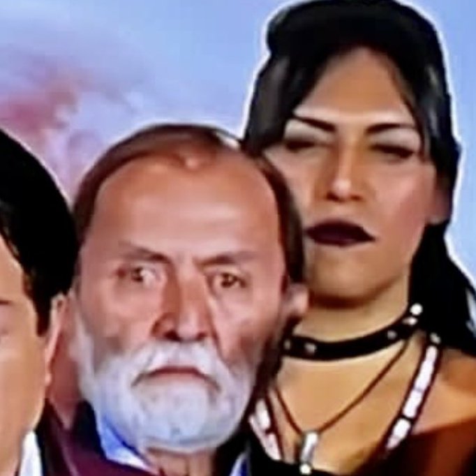 _Gabo_N's tweet image. Cuando te acuerdas que a la diputada se le olvidó quitarse el pito.