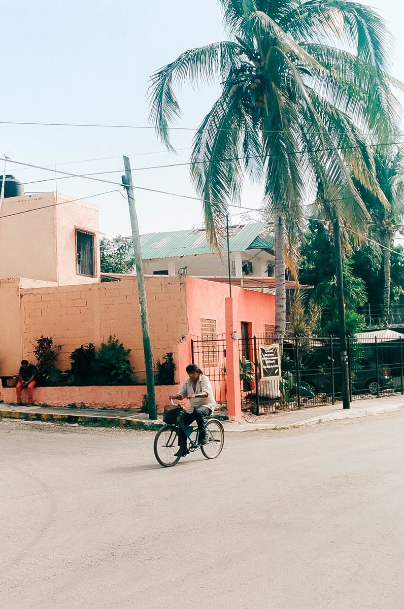Gisette_'s tweet image. “Riding in Mexico” these were all shot on film🎞📷