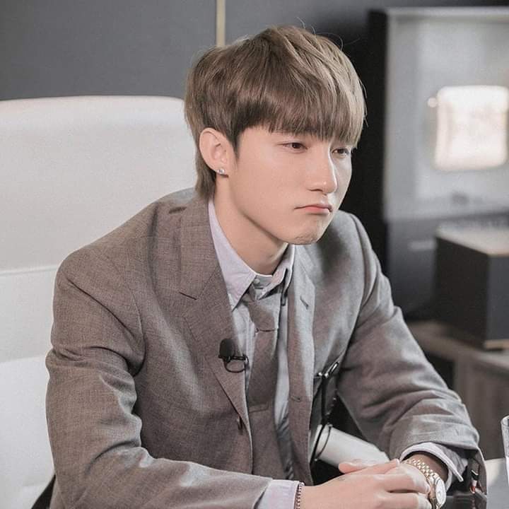 MaiTn563963's tweet photo. Hôm qua Nơi Này Có Anh tăng 85k nhé mng ~bài này đang hot lắm lun
#sontungmtp 
#298M https://t.co/8JsynKHRiw