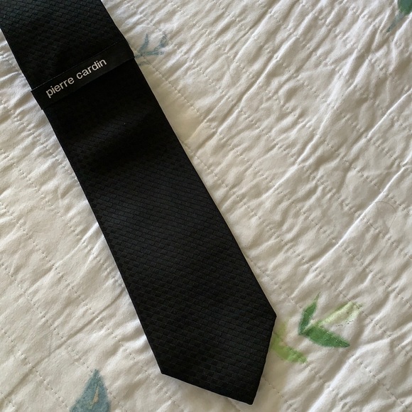 Wondertech561's tweet image. So good I had to share! Check out all the items I'm loving on @Poshmarkapp #poshmark #fashion #style #shopmycloset #coach #nike #pierrecardin: posh.mk/Bk1Kdza27ob