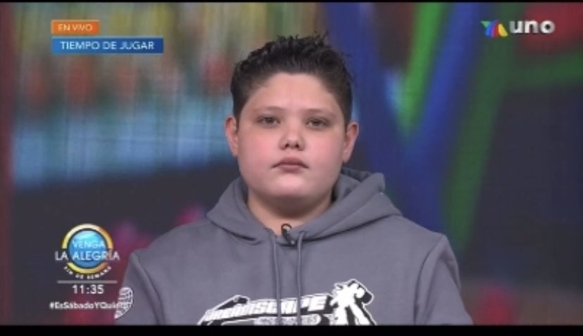 Y ¿qué tal con esta cara? Estaba recreando mis memes en <a href="/VengaLaAlegria/">Venga la Alegría</a>