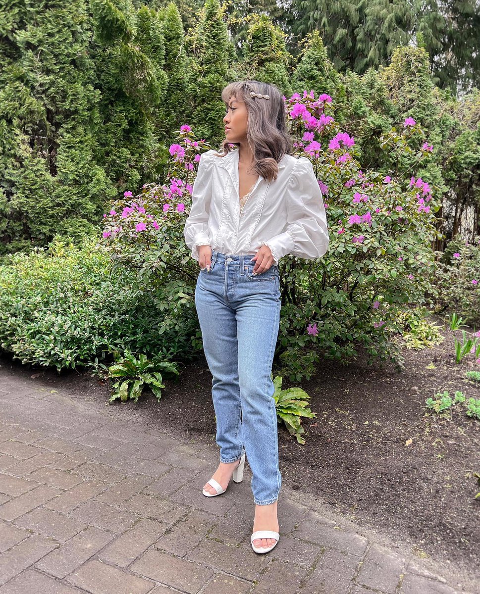 elfsackofficial's tweet photo. We're in love with this Victorian vibe blouse 
 ig: joeliegamatero ✨
Lace Detail Ruffle Puff Sleeve Blouse  🔎12101009
 #ELFGirlPower #ELFSACK #OOTD #OUTFITS #OUTFIT #Blouse #Victorian https://t.co/6hFiq2WwD8