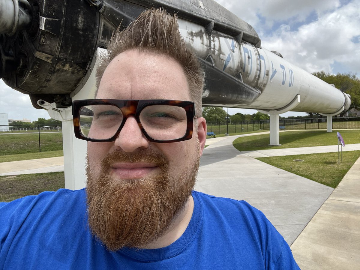 benjorama's tweet image. Independence Plaza and SpaceX Falcon 9 booster, Space Center Houston

#IndependencePlaza #SpaceCenterHou #SpaceCenterHouston #NASA #shuttlecarrier #spaceshuttle #Falcon9 #SpaceX #Houston #Texas